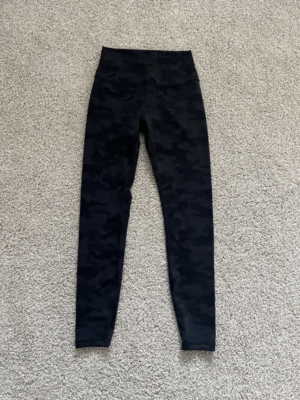 CRZ Yoga Black Camo High Rise Leggings Size Medium